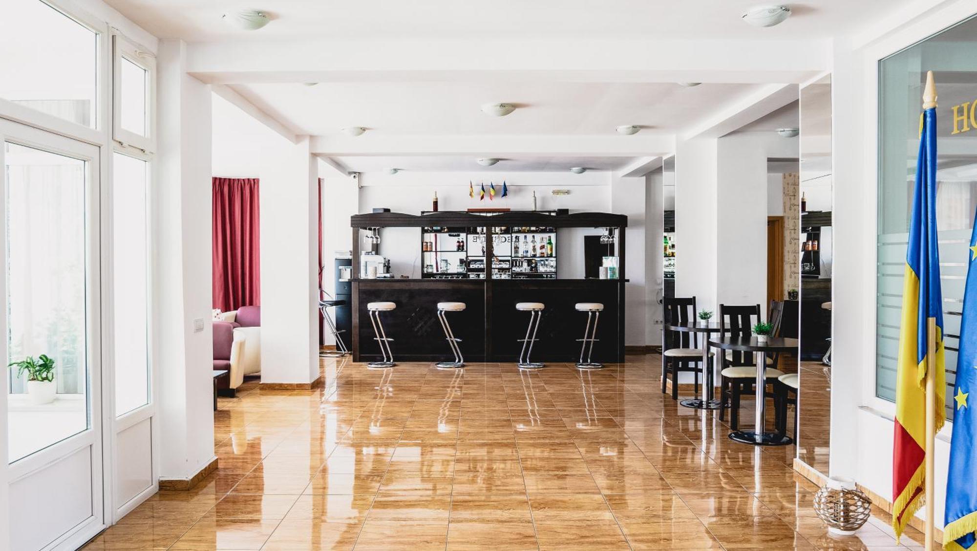 סיביו Hotel Eden מראה חיצוני תמונה